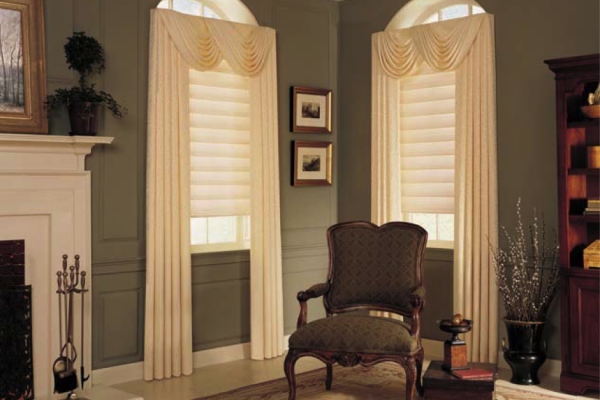 Pleated drapes, swags